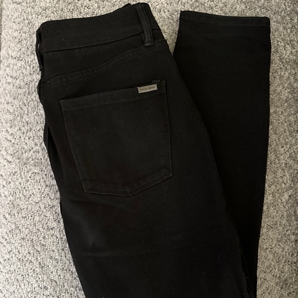 Black cropped skinny jeans FINAL MARKDOWN! - Picture 3 of 3